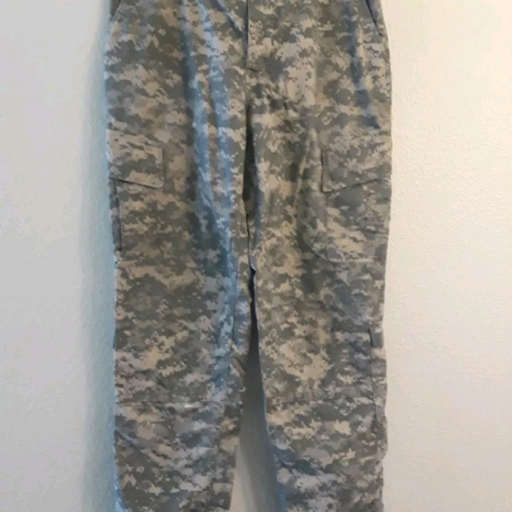 Military pants - Picture 2 of 3